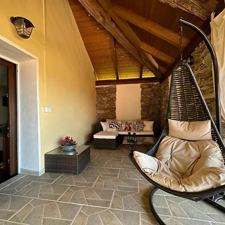 La Dei Gatti Bed and Breakfast